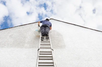Peinture extérieure à Champigny en Rochereau — façades et ravalement